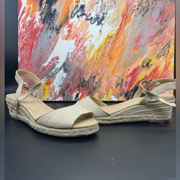 Charter Club Womens Luchia Canvas Platform Wedge Sandals Sand SZ 12 - Picture 4 of 8